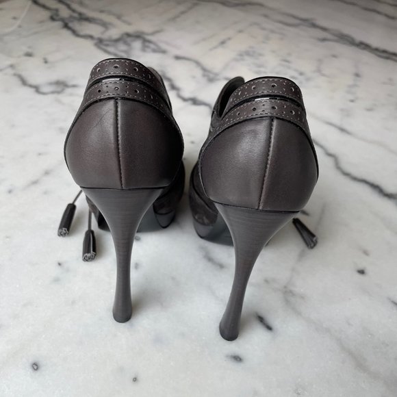 Yves Saint Laurent Lace Up Oxford Ankle Boots - Picture 3 of 16